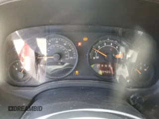 2014 Jeep Patriot Sport z VIN 1C4NJPBB2ED881049, wystawiony jako Copart lot #57363385 z przebiegiem 169 405 mil mil oraz Szkoda całkowita • Salvage title. Historia ofert i sprzedaży dostępna na DreamBid. Obrazek 9.