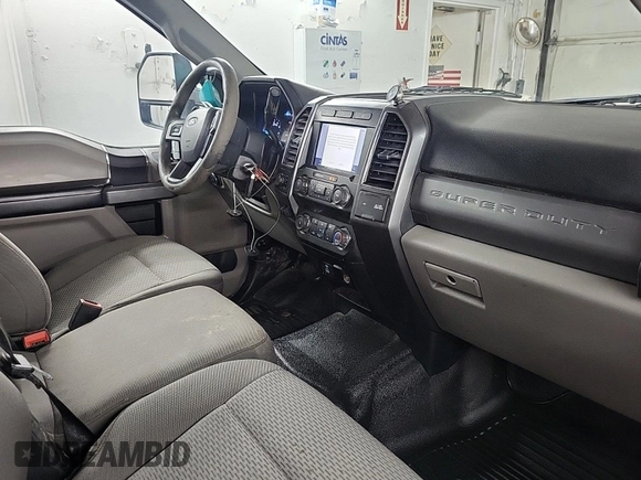 2020 Ford F-250 XL with VIN 1FT7W2B66LED71035, listed as a IAAI auction lot 42229663 with 118,423 mi miles and . Bid and sale history available at DreamBid. Image 1.