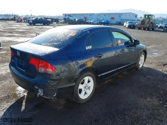 2007 Honda Civic Sdn EX with VIN 1HGFA16817L085709, listed as a IAAI auction lot 41706808 with 177,554 mi miles. Bid and sale history available at carsss.com. Image 4.