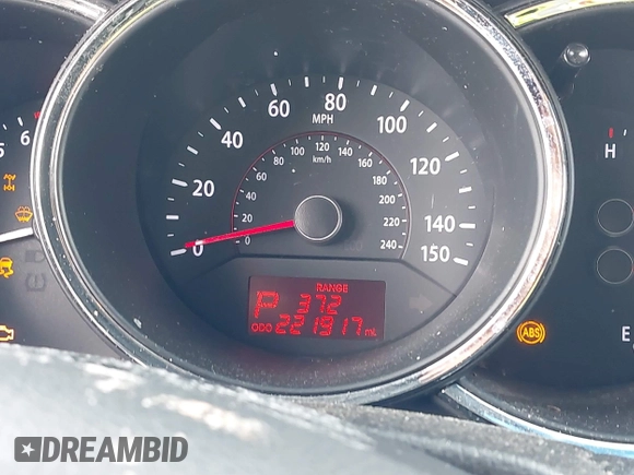 2013 Kia Sorento LX with VIN 5XYKTDA68DG408823, listed as a IAAI auction lot 42554361 with 221,917 mi miles and . Bid and sale history available at DreamBid. Image 15.