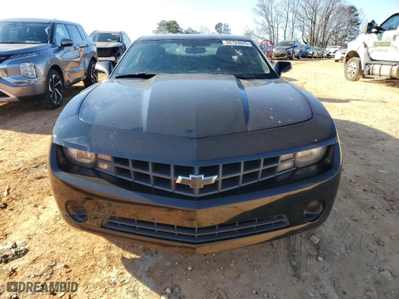 2013 Chevrolet Camaro LS with VIN 2G1FE1E38D9159857, listed as a Copart auction lot 88703025 with 111,294 mi miles and Salvage Title. Bid and sale history available at carsss.com. Image 5.