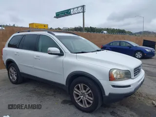 2007 Volvo XC90 I6 with VIN YV4CY982971359607, listed as a IAAI auction lot 41798870 with 163,881 mi miles. Bid and sale history available at carsss.com. Image 1.