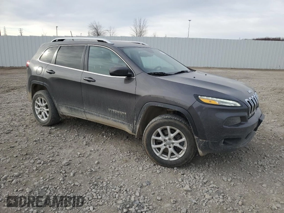 2018 Jeep Cherokee Latitude Plus with VIN 1C4PJMLX1JD516860, listed as a Copart auction lot 48898725 with 89,903 mi miles and Clean Title. Bid and sale history available at DreamBid. Image 4.