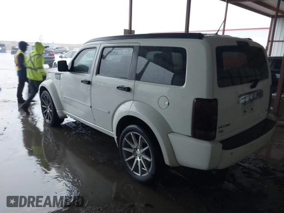 2008 Dodge Nitro R/T z VIN 1D8GT58638W218746, wystawiony jako IAAI lot #42200153 z przebiegiem 186 676 mil mil oraz . Historia ofert i sprzedaży dostępna na DreamBid. Obrazek 3.