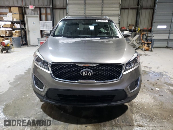 2018 Kia Sorento LX with VIN 5XYPG4A39JG375908, listed as a Copart auction lot 87846975 with 140,214 mi miles and Clean Title. Bid and sale history available at carsss.com. Image 5.