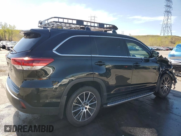 2018 Toyota Highlander SE with VIN 5TDKZRFH3JS540733, listed as a Copart auction lot 55099315 with 80,067 mi miles and Salvage title. Bid and sale history available at DreamBid. Image 3.