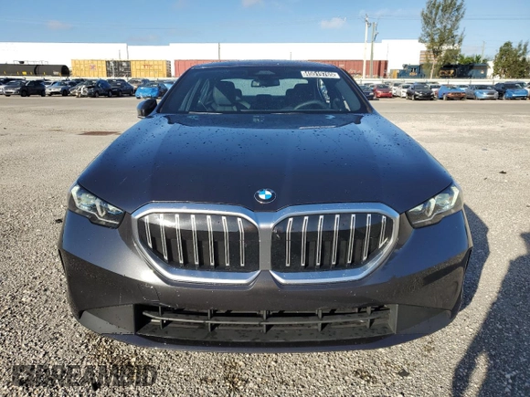 2025 BMW 5 Series 530i with VIN WBA43FJ04SCT73258, listed as a Copart auction lot 45519765 with 6,872 mi miles and Clean Title. Bid and sale history available at carsss.com. Image 5.
