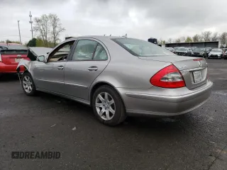 2008 Mercedes-Benz E 320 with VIN WDBUF22X98B323435, listed as a Copart auction lot 51623005 with 108,676 mi miles and Salvage Title. Bid and sale history available at DreamBid. Image 2.
