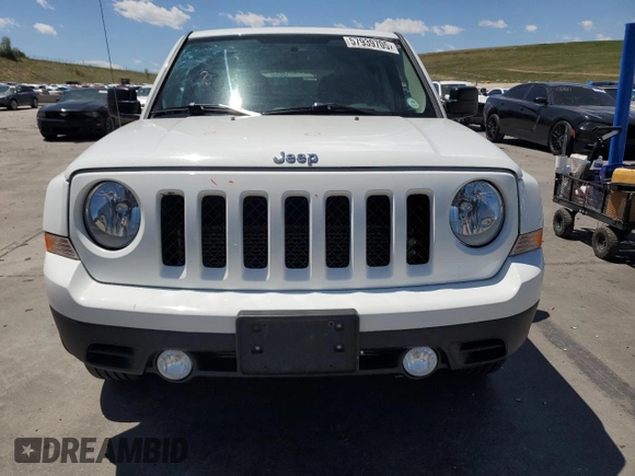 2016 Jeep Patriot High Altitude z VIN 1C4NJRFB8GD709309, wystawiony jako Copart lot #57939705 z przebiegiem 83 818 mil mil oraz Szkoda całkowita • Salvage title. Historia ofert i sprzedaży dostępna na DreamBid. Obrazek 5.