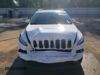 2017 Jeep Cherokee Latitude with VIN 1C4PJLCB9HW573417, listed as a Copart auction lot 52041095 with 139,964 mi miles and Salvage Title. Bid and sale history available at carsss.com. Image 5.