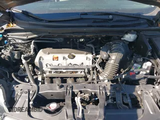 2013 Honda CR-V LX with VIN 3CZRM3H33DG702711, listed as a IAAI auction lot 41889747 with 132,937 mi miles. Bid and sale history available at carsss.com. Image 10.