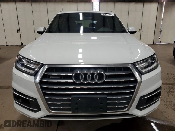 2017 Audi Q7 Premium Plus with VIN WA1LAAF73HD018687, listed as a Copart auction lot 45411145 with 110,040 mi miles and Clean title. Bid and sale history available at DreamBid. Image 5.