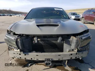 2019 Dodge Charger Scat Pack with VIN 2C3CDXGJ3KH568402, listed as a Copart auction lot 51078085 with 101,602 mi miles and Salvage Title. Bid and sale history available at DreamBid. Image 5.