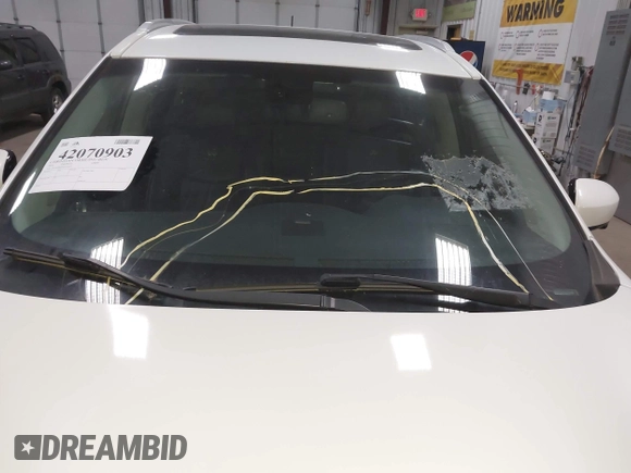 2014 Infiniti QX60 with VIN 5N1AL0MN7EC555322, listed as a IAAI auction lot 42070903 with 125,723 mi miles and . Bid and sale history available at DreamBid. Image 6.