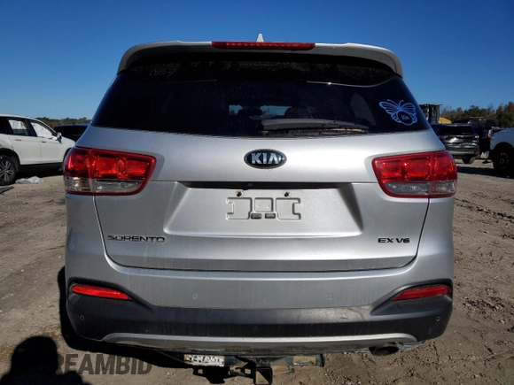 2017 Kia Sorento EX with VIN 5XYPHDA59HG304684, listed as a Copart auction lot 84553104 with 149,605 mi miles and Salvage Title. Bid and sale history available at DreamBid. Image 6.