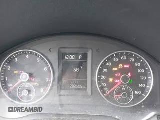 2010 Volkswagen Jetta SEL with VIN 3VWRX7AJ1AM018411, listed as a IAAI auction lot 41882206 with 282,505 mi miles and . Bid and sale history available at DreamBid. Image 7.
