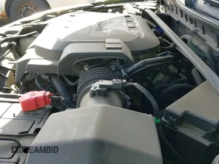 2017 Honda Accord EX-L z VIN 1HGCR3F85HA026926, wystawiony jako IAAI lot #42992664 z przebiegiem 53 747 mil mil oraz . Historia ofert i sprzedaży dostępna na DreamBid. Obrazek 20.