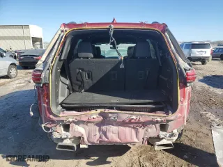 2023 Chevrolet Traverse Premier with VIN 1GNEVKKW2PJ179707, listed as a Copart auction lot 42002515 with 30,484 mi miles and Salvage Title. Bid and sale history available at carsss.com. Image 6.