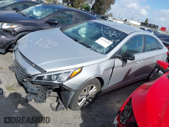 2016 Hyundai Sonata SE z VIN 5NPE24AF5GH404774, wystawiony jako IAAI lot #41354298 z przebiegiem 38 380 mil mil oraz . Historia ofert i sprzedaży dostępna na DreamBid. Obrazek 18.