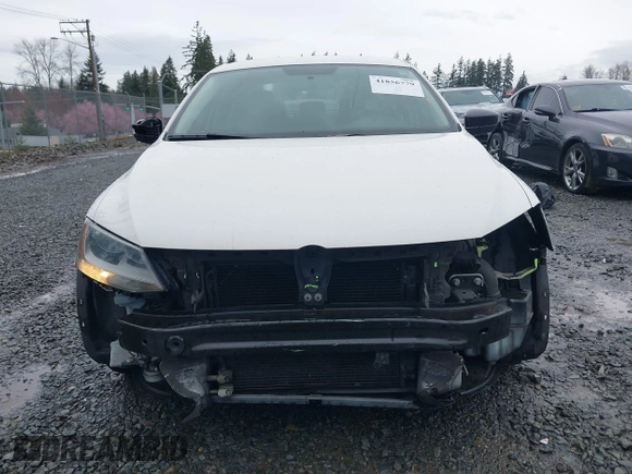 2012 Volkswagen Jetta S с VIN 3VW2K7AJ5CM315538, выставлен на аукционе IAAI как лот 41856779 с пробегом 143 695 миль миль и . История ставок и продаж доступна на DreamBid. Изображение 6.