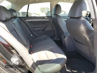 2009 Volkswagen Jetta Sedan SE with VIN 3VWRZ71K39M092542, listed as a Copart auction lot 53070675 with 101,209 mi miles and Salvage Title. Bid and sale history available at carsss.com. Image 10.