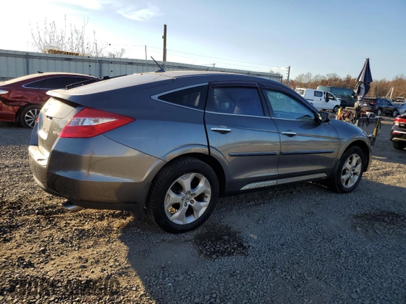 2010 Honda Accord Crosstour EX-L with VIN 5J6TF2H59AL010186, listed as a Copart auction lot 79893584 with 144,792 mi miles and Salvage Title. Bid and sale history available at carsss.com. Image 3.