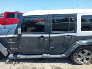 2017 Jeep Wrangler Unlimited Sahara с VIN 1C4BJWEG3HL619667, выставлен на аукционе IAAI как лот 42188812 с пробегом 155 619 миль миль и . История ставок и продаж доступна на DreamBid. Изображение 14.