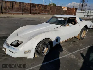 1981 Chevrolet Corvette with VIN 1G1AY8761BS409288, listed as a Copart auction lot 43998085 with 66,225 mi miles and Clean Title. Bid and sale history available at carsss.com. Image 1.