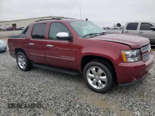2008 Chevrolet Avalanche LT w/1LT with VIN 3GNEC12J38G182977, listed as a Copart auction lot 81495924 with 144,184 mi miles and Salvage Title. Bid and sale history available at carsss.com. Image 4.