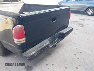 2000 Dodge Dakota with VIN 1B7GL22XXYS588291, listed as a IAAI auction lot 41492668 with 160,266 mi miles. Bid and sale history available at carsss.com. Image 12.