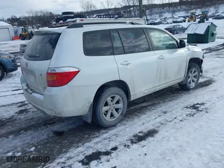 2009 Toyota Highlander with VIN JTEES41A492129824, listed as a IAAI auction lot 41374084 with 171,588 mi miles. Bid and sale history available at carsss.com. Image 4.