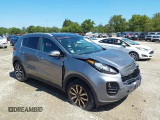2017 Kia Sportage EX z VIN KNDPNCAC6H7187757, wystawiony jako IAAI lot #39967420 z przebiegiem 89 909 mil mil oraz . Historia ofert i sprzedaży dostępna na DreamBid. Obrazek 1.