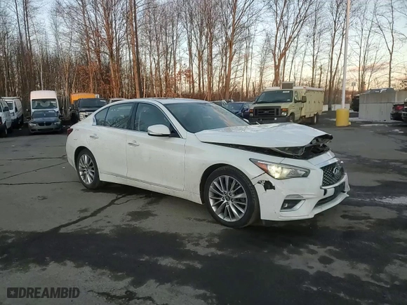 2018 Infiniti Q50 3.0t LUXE with VIN JN1EV7AR4JM442631, listed as a Copart auction lot 43940665 with 128,929 mi miles and Salvage Title. Bid and sale history available at carsss.com. Image 10.