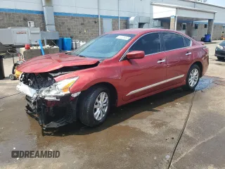 2015 Nissan Altima 2.5 with VIN 1N4AL3AP9FC117033, listed as a Copart auction lot 62938885 with 64,235 mi miles and Salvage title. Bid and sale history available at DreamBid. Image 1.