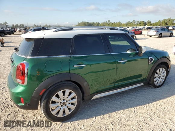 2020 MINI Countryman Cooper S with VIN WMZYW7C0XL3L62765, listed as a Copart auction lot 71607284 with 19,835 mi miles and Salvage Title. Bid and sale history available at carsss.com. Image 3.