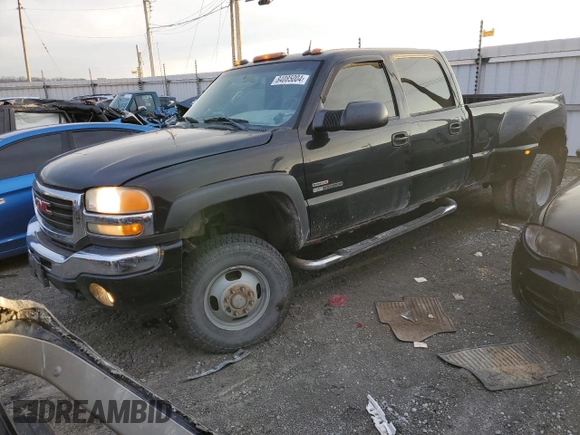 2005 GMC Sierra 3500 DRW Work Trk z VIN 1GTJK33235F863716, wystawiony jako Copart lot #84085004 z przebiegiem 233 369 mil mil oraz Szkoda całkowita • Salvage title. Historia ofert i sprzedaży dostępna na DreamBid. Obrazek 1.