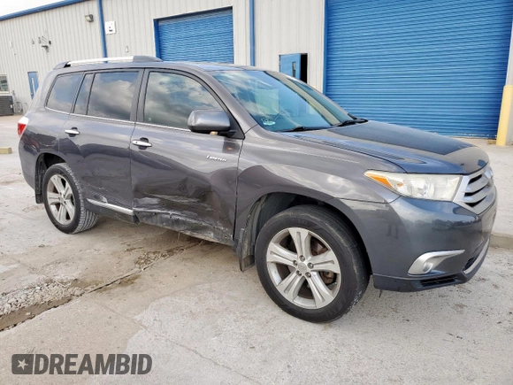 2013 Toyota Highlander Limited with VIN 5TDYK3EH2DS114761, listed as a Copart auction lot 55161005 with 197,675 mi miles and Salvage title. Bid and sale history available at DreamBid. Image 4.