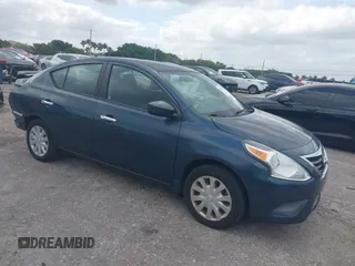 2015 Nissan Versa SV с VIN 3N1CN7AP4FL948256, выставлен на аукционе IAAI как лот 42077140 с пробегом 84 346 миль миль и . История ставок и продаж доступна на DreamBid. Изображение 1.
