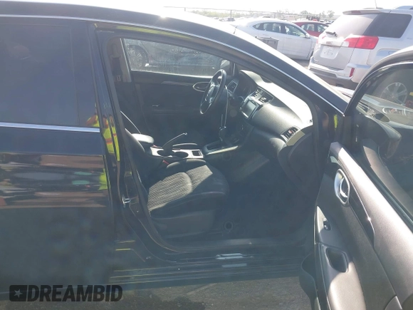 2019 Nissan Sentra S z VIN 3N1AB7AP3KY218433, wystawiony jako IAAI lot #42049945 z przebiegiem 108 874 mil mil oraz . Historia ofert i sprzedaży dostępna na DreamBid. Obrazek 5.