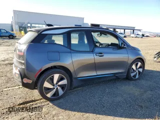 2019 BMW i3 with VIN WBY8P2C51K7E47921, listed as a Copart auction lot 79362334 with 17,375 mi miles and Salvage Title. Bid and sale history available at carsss.com. Image 3.