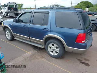 2003 Ford Explorer Eddie Bauer z VIN 1FMZU74K53ZB33588, wystawiony jako IAAI lot #41830741 z przebiegiem 142 978 mil mil oraz . Historia ofert i sprzedaży dostępna na DreamBid. Obrazek 3.