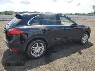 2011 Porsche Cayenne S with VIN WP1AB2A24BLA48966, listed as a Copart auction lot 62492205 with 163,546 mi miles and Salvage title. Bid and sale history available at DreamBid. Image 3.