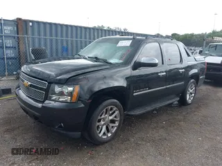 2012 Chevrolet Avalanche LTZ with VIN 3GNTKGE79CG182469, listed as a IAAI auction lot 42679724 with 306,624 mi miles and . Bid and sale history available at DreamBid. Image 17.