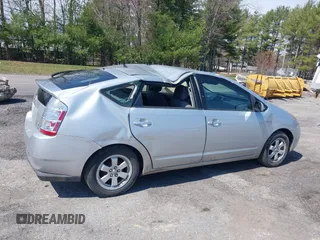 2007 Toyota Prius with VIN JTDKB20U777568765, listed as a IAAI auction lot 42029890 with 62,475 mi miles. Bid and sale history available at carsss.com. Image 6.