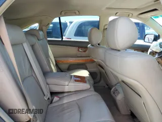 2005 Lexus RX 330 z VIN 2T2GA31UX5C031926, wystawiony jako Copart lot #57992015 z przebiegiem 216 623 mil mil oraz Szkoda całkowita • Salvage title. Historia ofert i sprzedaży dostępna na DreamBid. Obrazek 11.