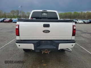 2011 Ford F-250 XL z VIN 1FT7W2BT9BEB65082, wystawiony jako Copart lot #50982735 z przebiegiem 227 577 mil mil oraz Szkoda całkowita • Salvage title. Historia ofert i sprzedaży dostępna na DreamBid. Obrazek 6.