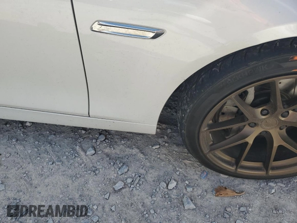 2014 BMW 5 Series 550i xDrive с VIN WBAKP9C54EDZ35292, выставлен на аукционе Copart как лот 51876035 с пробегом 123 736 миль миль и Списание • Salvage title. История ставок и продаж доступна на DreamBid. Изображение 14.