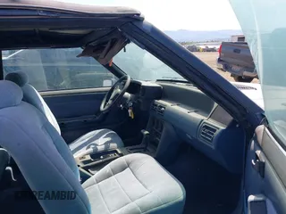 1989 Ford Mustang with VIN 1FABP44A9KF162813, listed as a IAAI auction lot 42194217 with 56,132 mi miles and . Bid and sale history available at DreamBid. Image 5.