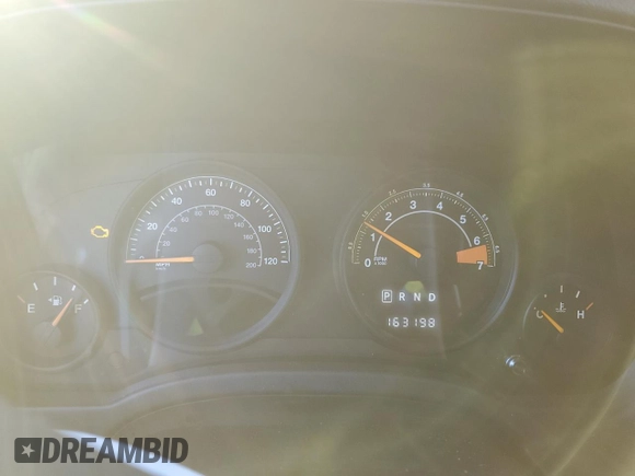 2015 Jeep Patriot High Altitude с VIN 1C4NJPFA0FD358390, выставлен на аукционе Copart как лот 42508385 с пробегом 163 198 миль миль и Чистый • Clean title. История ставок и продаж доступна на DreamBid. Изображение 9.