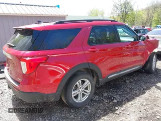 2021 Ford Explorer XLT z VIN 1FMSK8DH4MGC47581, wystawiony jako IAAI lot #42151310 z przebiegiem 50 866 mil mil oraz . Historia ofert i sprzedaży dostępna na DreamBid. Obrazek 4.